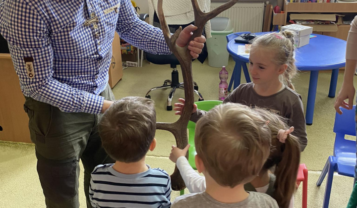 Apríl mesiac lesov 2023/2024