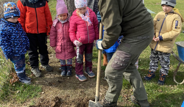 Apríl mesiac lesov 2023/2024