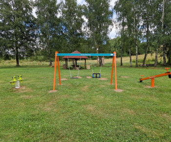 Aktuality / Nové detské ihrisko na Ščave  - foto