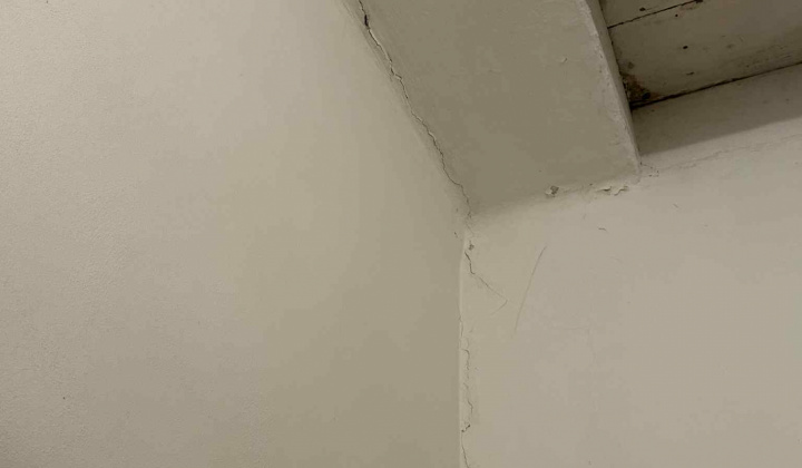 Maľovanie spálne, chodby, výmena plynové kotla 2025/2026