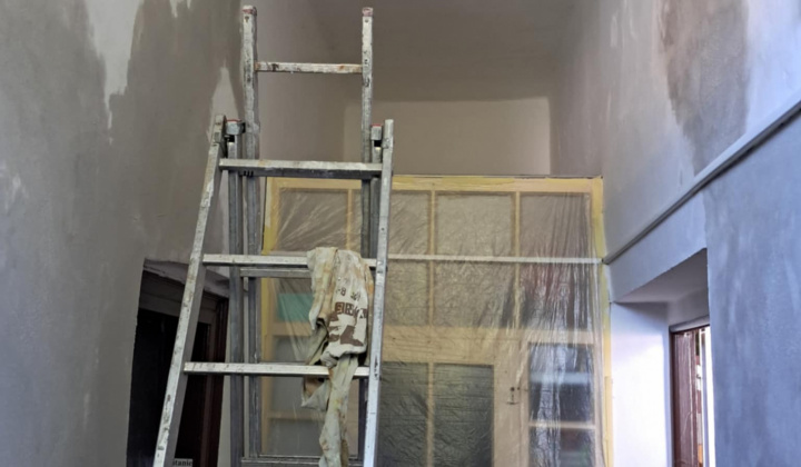 Maľovanie spálne, chodby, výmena plynové kotla 2025/2026