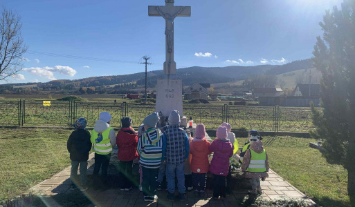 Mesiac November 2025/2026 