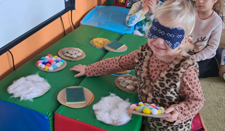 Mesiac November 2025/2026