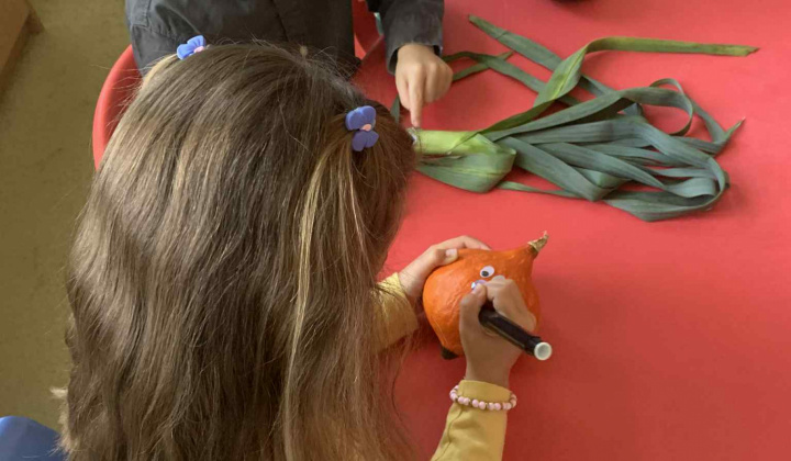 Mesiac November 2025/2026