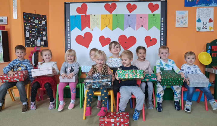 Koľko lásky sa zmestí do krabičiek od topánok 2025/2026