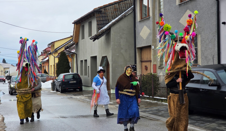  Turoňe - Projekt Charivari  Fr.fotografa  Charlesa Frégera