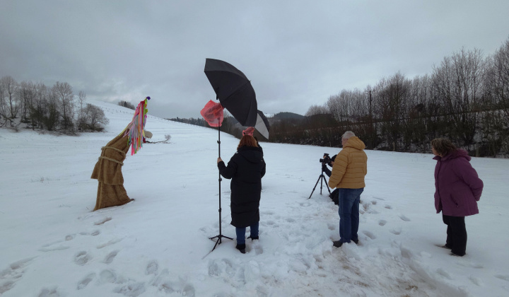  Turoňe - Projekt Charivari  Fr.fotografa  Charlesa Frégera