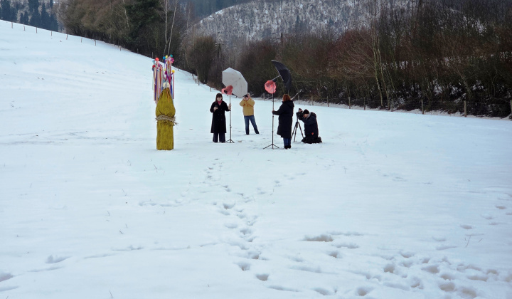  Turoňe - Projekt Charivari  Fr.fotografa  Charlesa Frégera