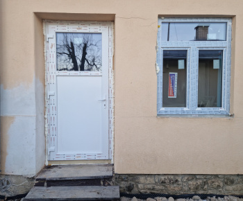 Projekty / Projekt realizovaný s finančnou podporou  Ministerstva financií Slovenskej republiky - „Zvýšenie energetickej efektívnosti budovy kultúrneho domu a obecného úradu“ - foto