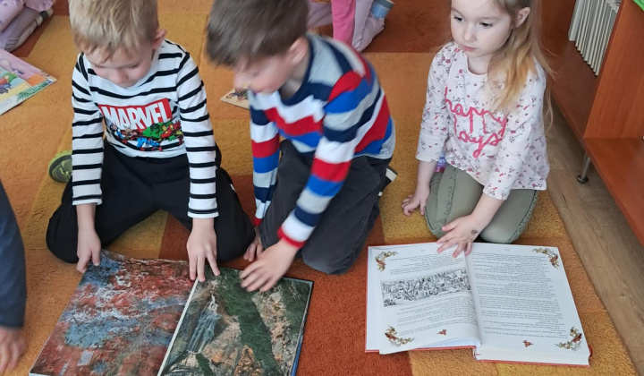 Návšteva knižnice v ZŠ s MŠ Hniezdne 2025/2026