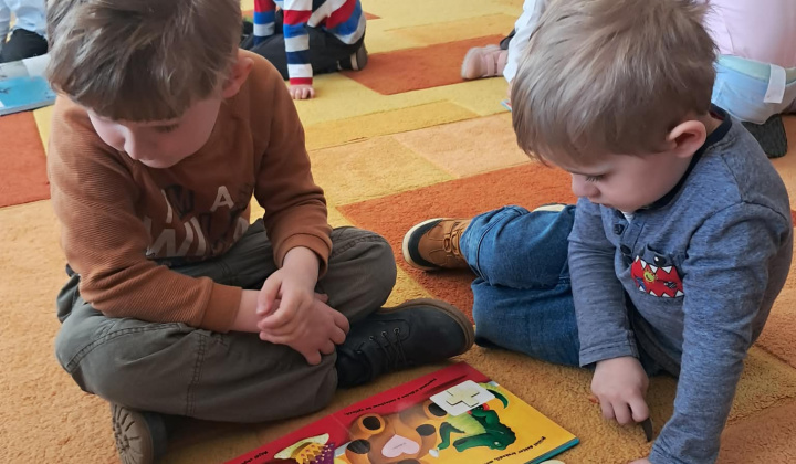 Návšteva knižnice v ZŠ s MŠ Hniezdne 2025/2026