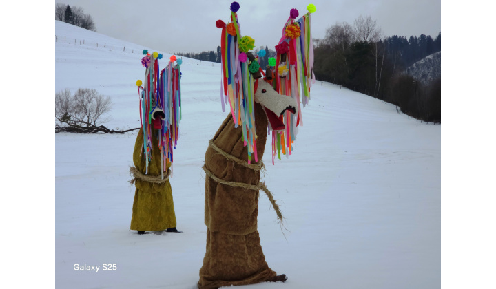 Turone_projekt Charivari francúzskeho fotografa Charlesa Frégera